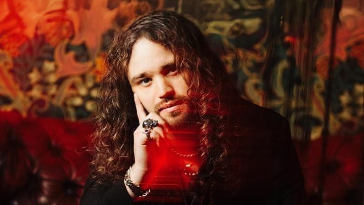 DAN BYRNE, nouveau vidéoclip « Saviour » à découvrir, premier album annoncé