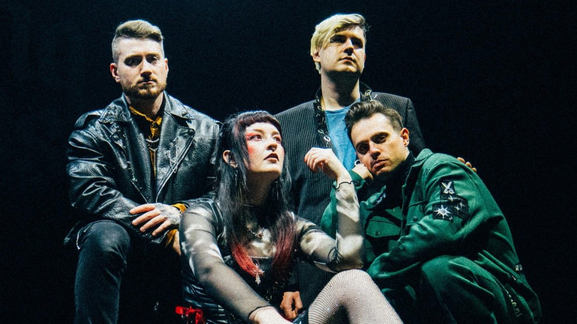 AS EVERYTHING UNFOLDS, nouveau vidéoclip « What You Wanted » feat. Dani Winter-Bates de Bury Tomorrow à découvrir