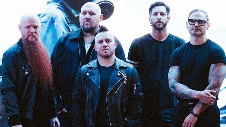 ATREYU, leur dernier single « Dead » s’habille d’un vidéoclip