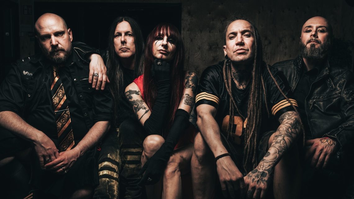 LIV SIN, nouveau vidéoclip « It&rsquo;s Not Your Life » feat. SCARLET à découvrir, nouvel album dispo