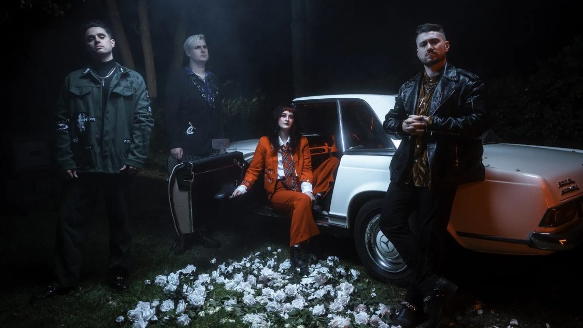 AS EVERYTHING UNFOLDS, nouveau vidéoclip « Gasoline » à découvrir