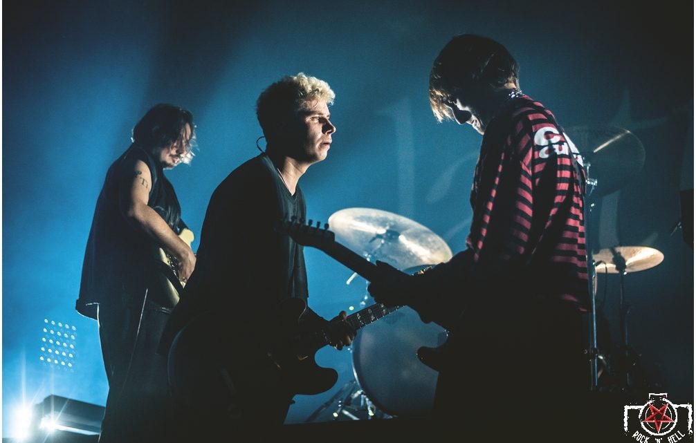 Demob Happy + Last Train @ Crossroad, La Rochelle 27.02.2026