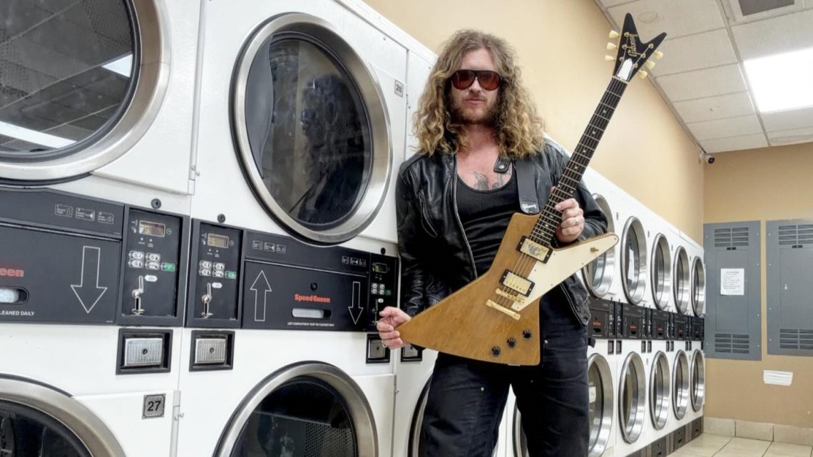 JARED JAMES NICHOLS, nouveau vidéoclip « Runnin&rsquo; Hot » à découvrir, nouvel album cette année