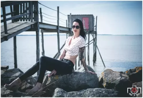 Fanny - Seaside