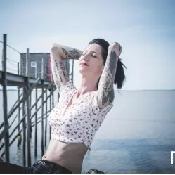 Fanny - Seaside