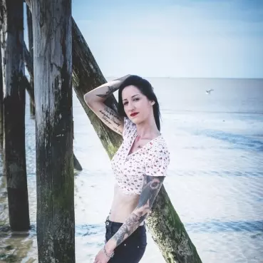 Fanny - Seaside