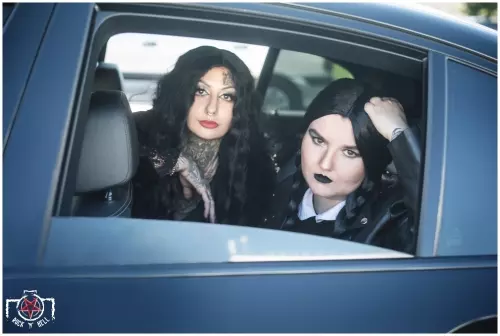 Smells like poison - Addams theme
