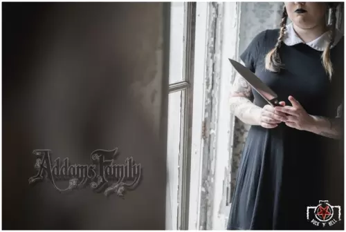 Mary "Nice knife! Can I play autopsy with it?"