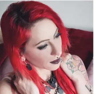 Elodie, RED LIGHT