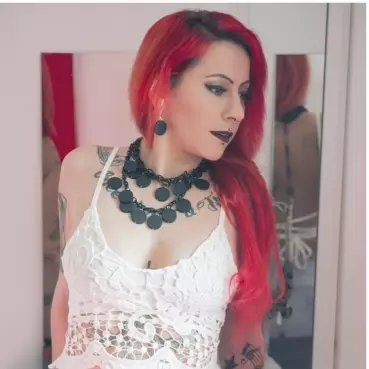 Elodie, RED LIGHT
