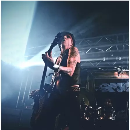 Dregen (Backyard Babies) @ La Boule Noire, Paris 04.12.2013