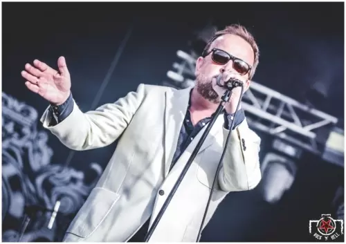 Hellfest 2018 - Day III - Gluecifer