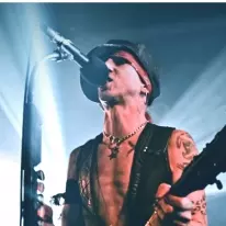 Dregen (Backyard Babies) @ La Boule Noire, Paris 04.12.2013