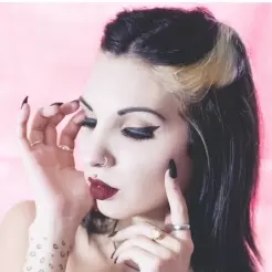 Solène R., BURNING DESIRE