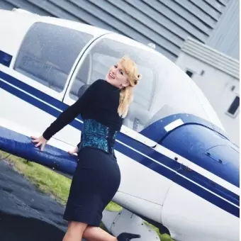 Ludy, FLYING TO HOLIDAYS