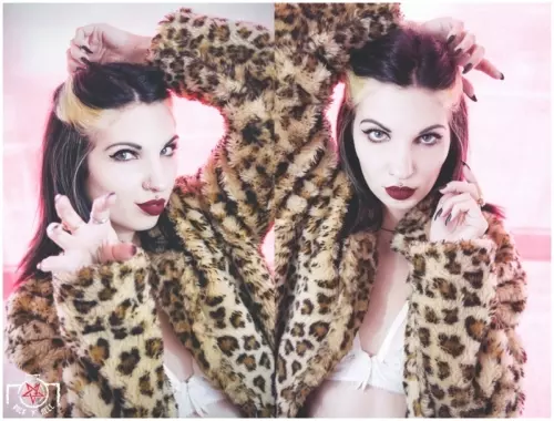 Solène R., BURNING DESIRE