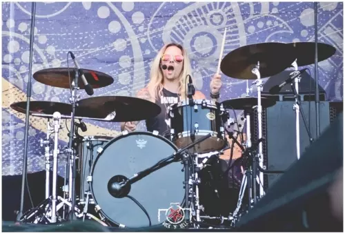 Hellfest 2015 - DAY I - We Are Harlot