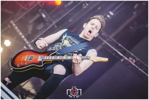 Hellfest 2018 - Day I - Toseland
