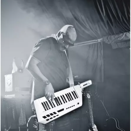 Elmer Food Beat @ La Poudrière, Rochefort 01.02.2014