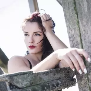 Amandine HELLO SUNSHINE