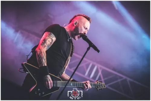 Motocultor 2019 - DAY II - Mustasch