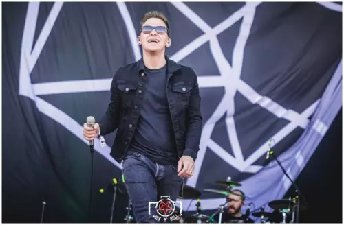 Hellfest 2018 - Day I - Tesseract