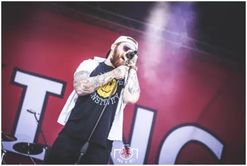 Hellfest 2018 - Day III - Asking Alexandria