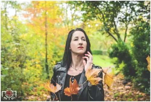 Autumn Falling