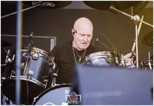 Hellfest 2018 - Day I - The Chris Slade Timeline