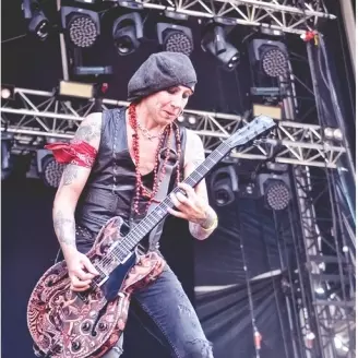 Hellfest 2015 - DAY II - Backyard Babies