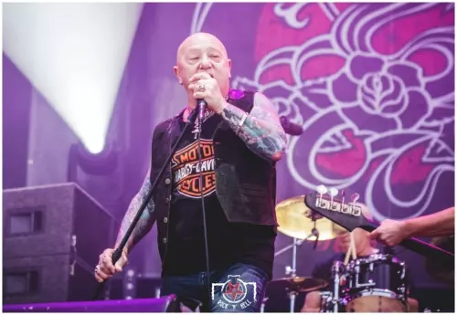 Hellfest 2018 - Day I - Rose Tattoo
