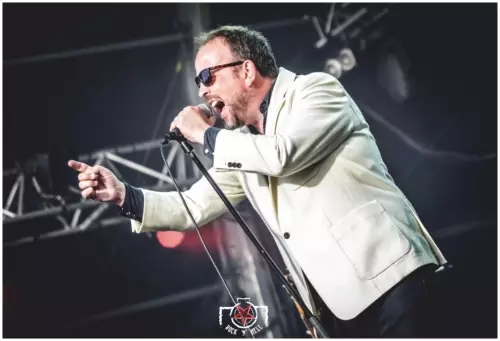 Hellfest 2018 - Day III - Gluecifer