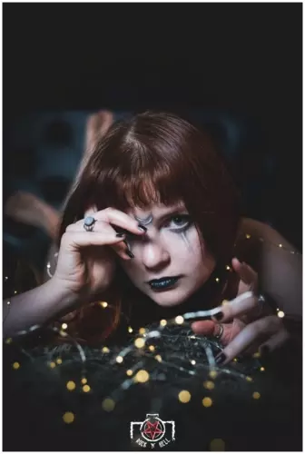Nolwenn, FILLE D'HEL