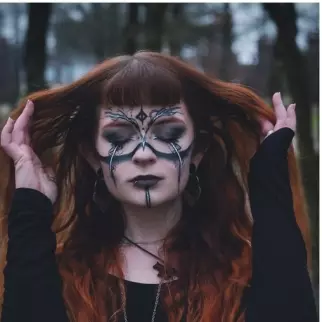 Nolwenn, HELLRAISER