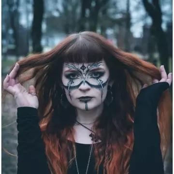 Nolwenn, HELLRAISER