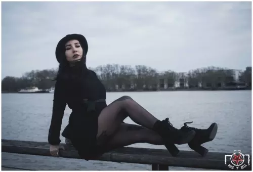 Rosa, WALK THIS WAY