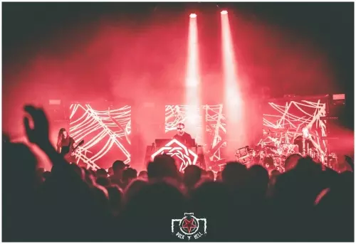 Carpenter Brut, nuits collectives @ La Sirène 16.07.2022