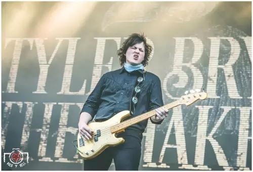 Tyler Bryant & The Shakedown @ Hellfest 2022