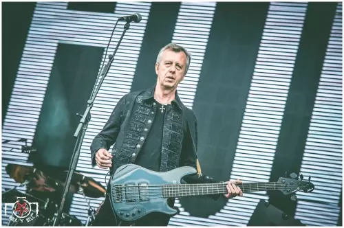Thunder @ Hellfest 2022