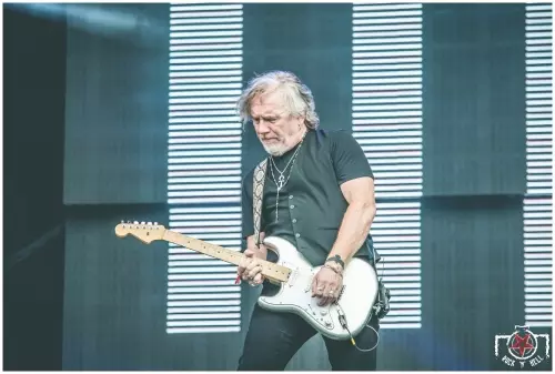 Thunder @ Hellfest 2022