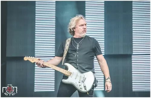 Thunder @ Hellfest 2022