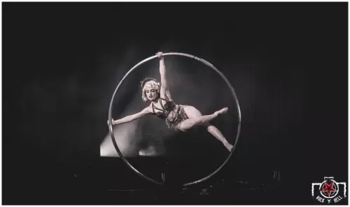 Dita Von Teese, Glamonatrix show @ Théâtre Fémina, Bordeaux 12.05.22