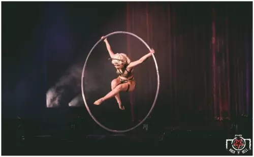 Dita Von Teese, Glamonatrix show @ Théâtre Fémina, Bordeaux 12.05.22