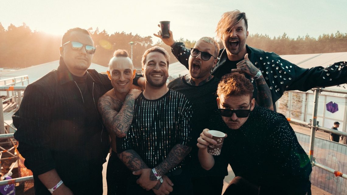 ELECTRIC CALLBOY, nouvelle reprise explosive sur « Still Waiting » du groupe SUM 41, 1 date en France