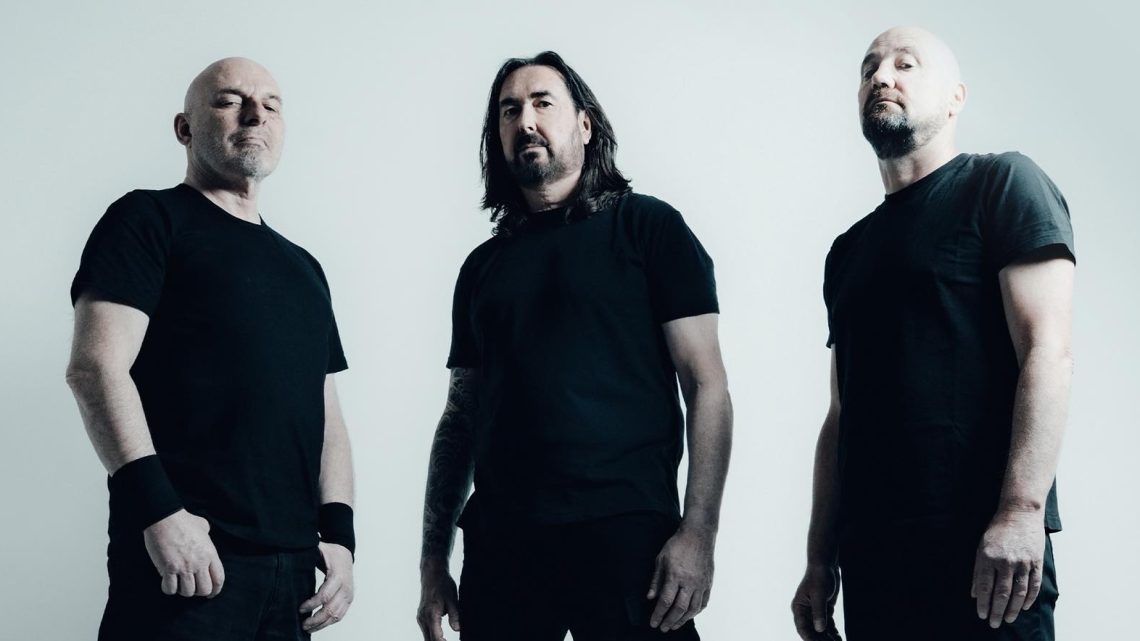 CORONER, nouveau vidéoclip « Symmetry » à découvrir, nouvel album le mois prochain