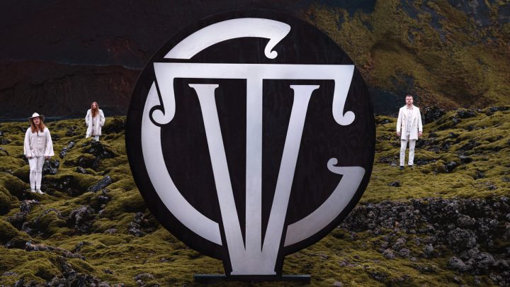 Portals, THE VINTAGE CARAVAN