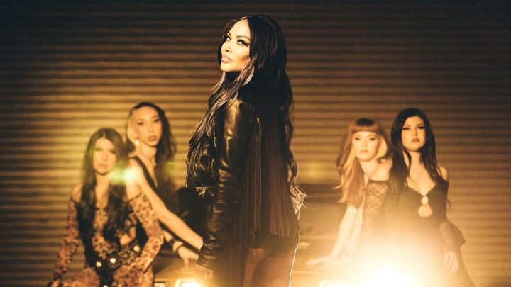 THE VIOLENT HOUR avec CARLA HARVEY (ex BUTCHER BABIES), nouveau vidéoclip « Sex and Cigarettes » à découvrir