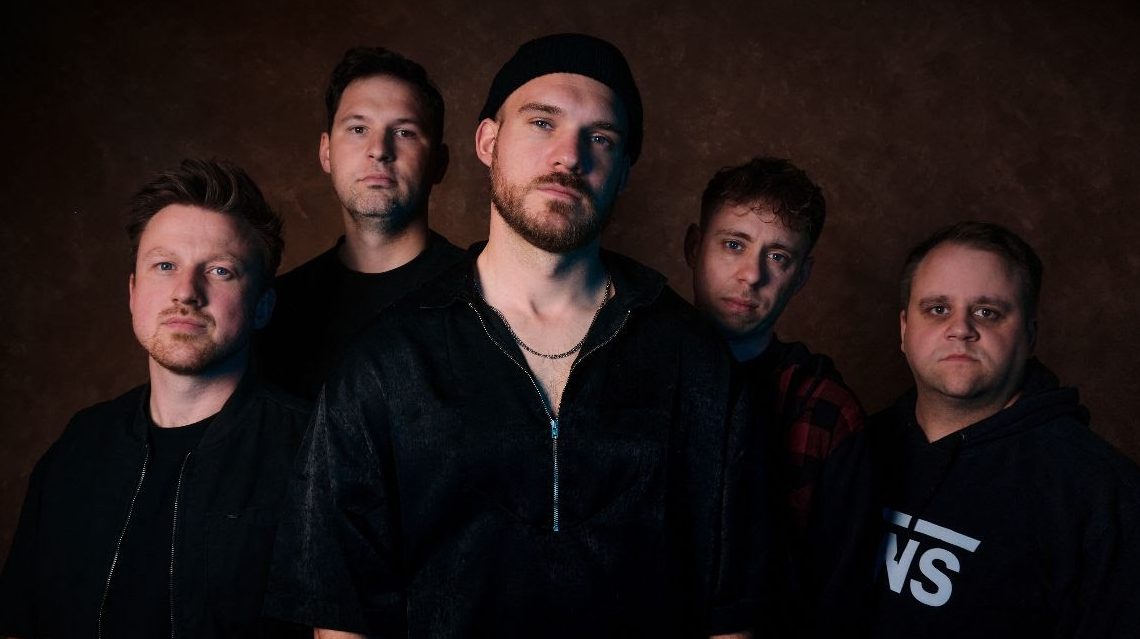 RISING INSANE, nouveau vidéoclip « Good Enough » feat. Caskets à découvrir