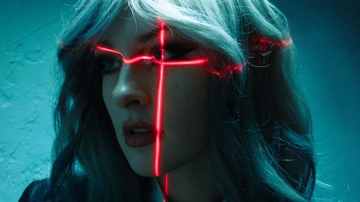 Somewhere In Between, MOTHICA