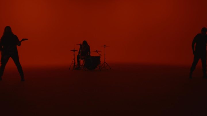 PARALLELS, nouveau vidéoclip « DNCR » à découvrir